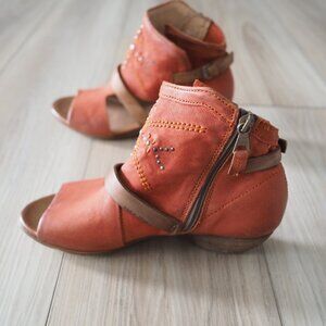 Miz Mooz Boho Chic Caleb Orange Leather Heeled Boot Sandals Sz 6 Wide Steampunk